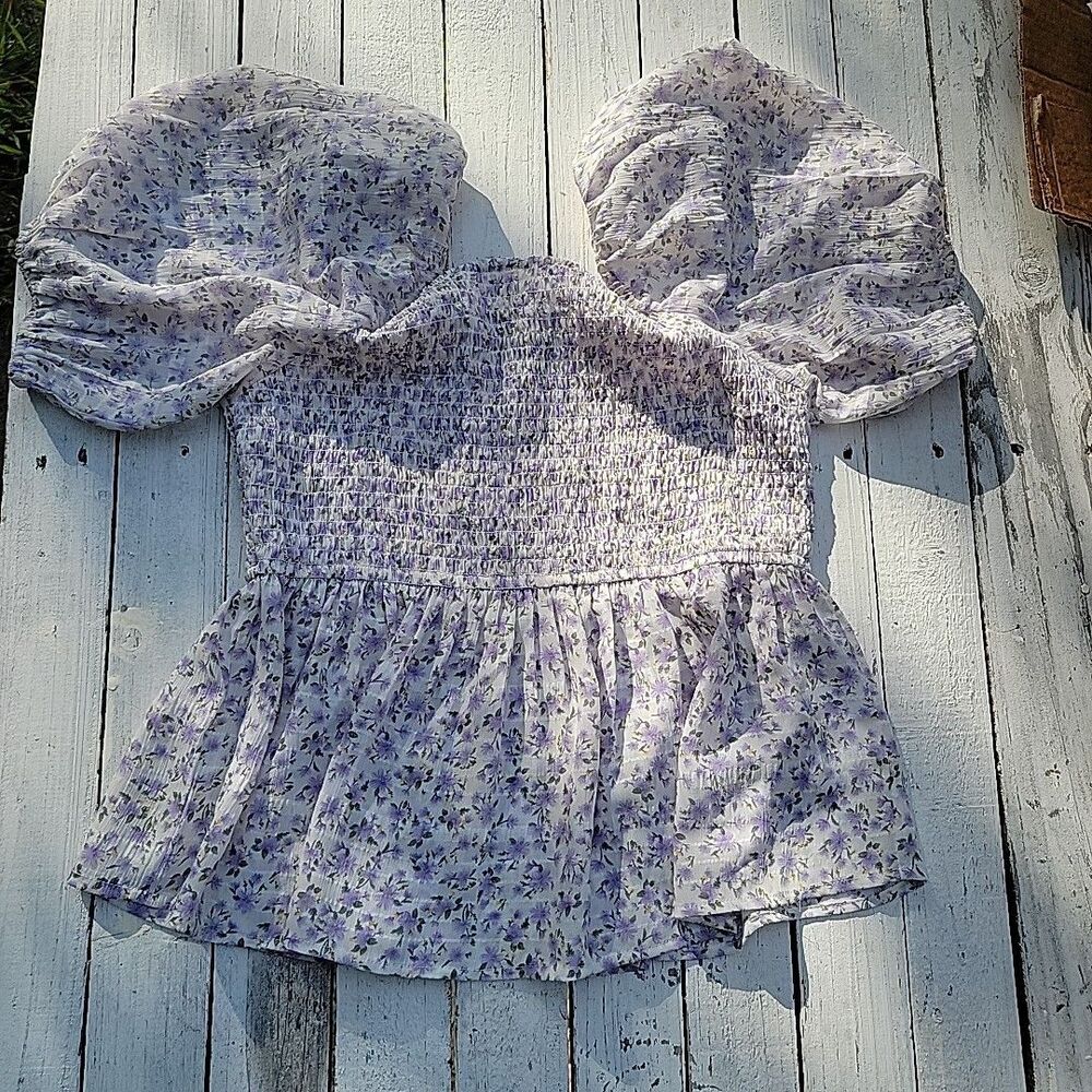 Dizzy Love Country Cottage Floral Smocked Peasant Boho Short Sleeve Blouse Top M